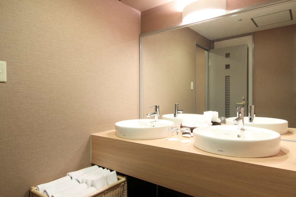 Suite, Smoking, Annex Building (Kizuna, Corner) photo 3