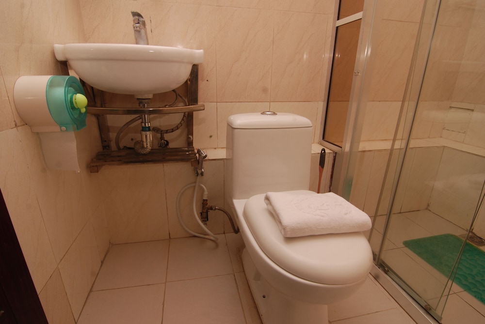 Double Room - Photo 3