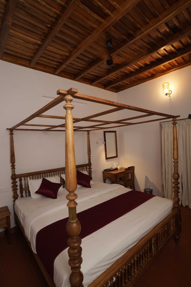 Deluxe Studio Suite, Beach View