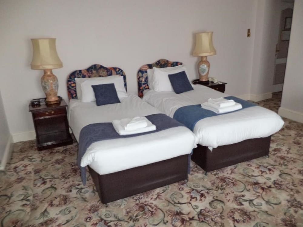 Twin Room, 2 Twin Beds, Ocean View photo 3