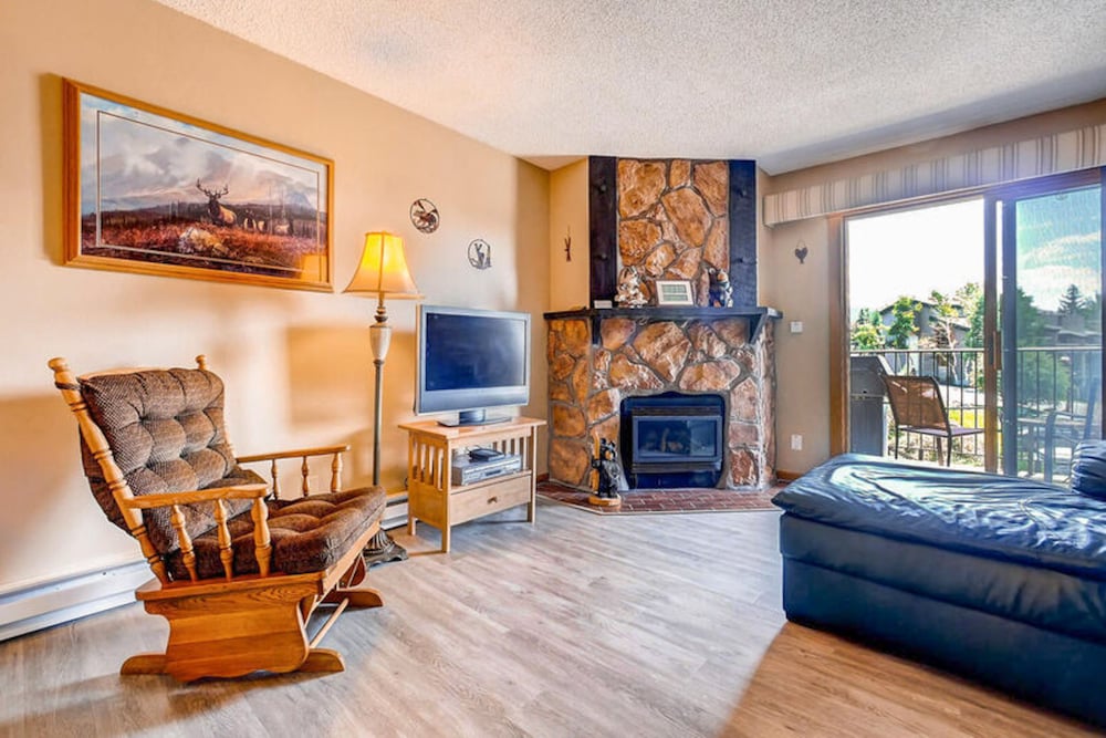 Suite, 1 Bedroom photo 1