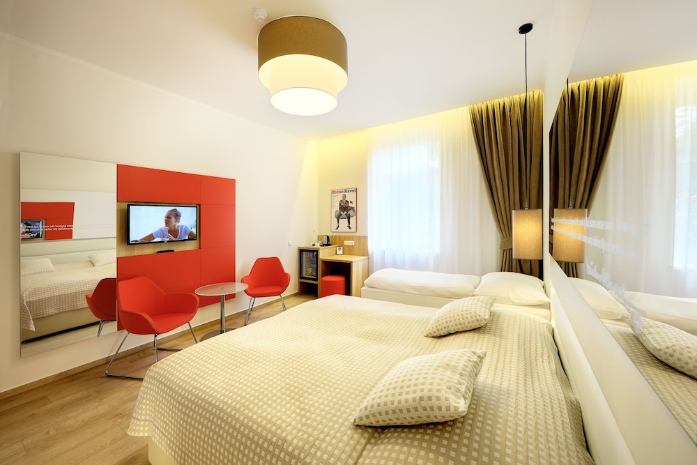 Triple Room, Garden View