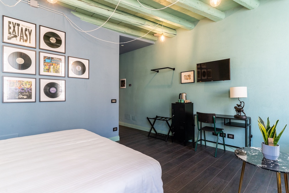 City Double or Twin Room photo 3