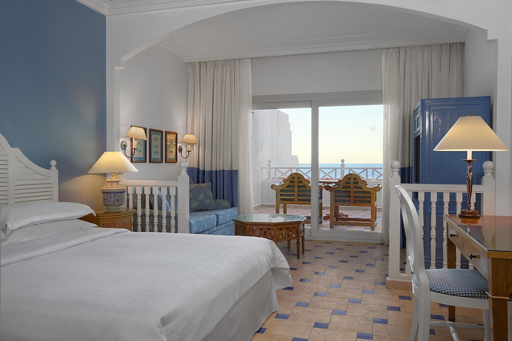 Classic Room, 2 Twin Beds, Balcony, Sea View