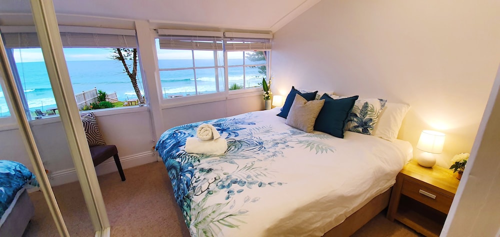 Apartment, Sea View, Beachfront photo 1
