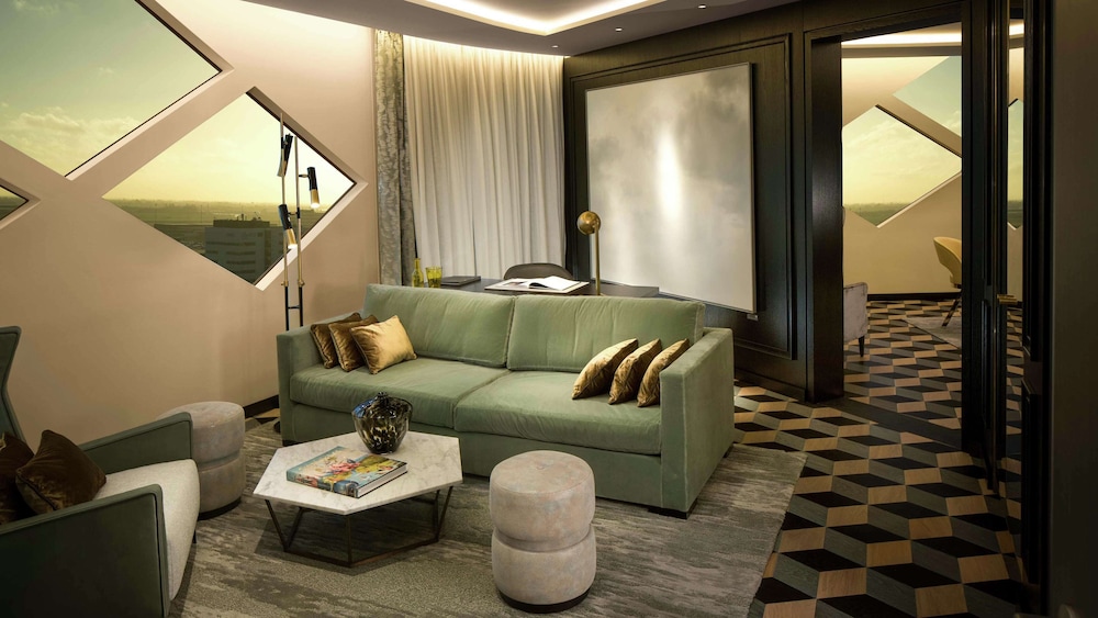 Suite, Club Lounge Access (Diamond) - Photo 4