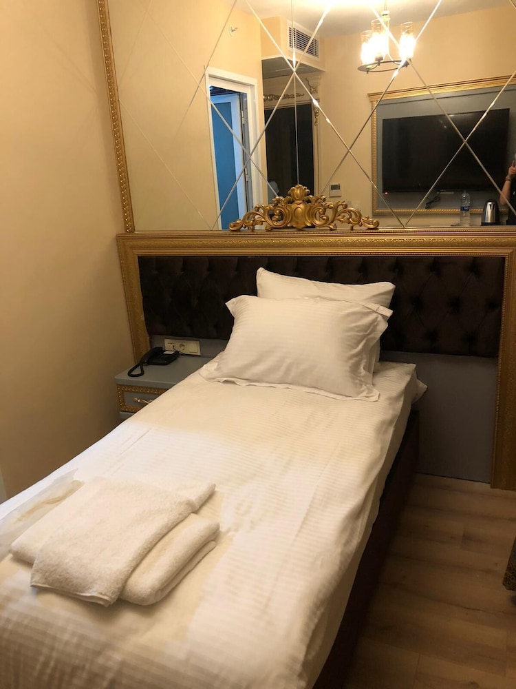 Economy Single Room photo 2