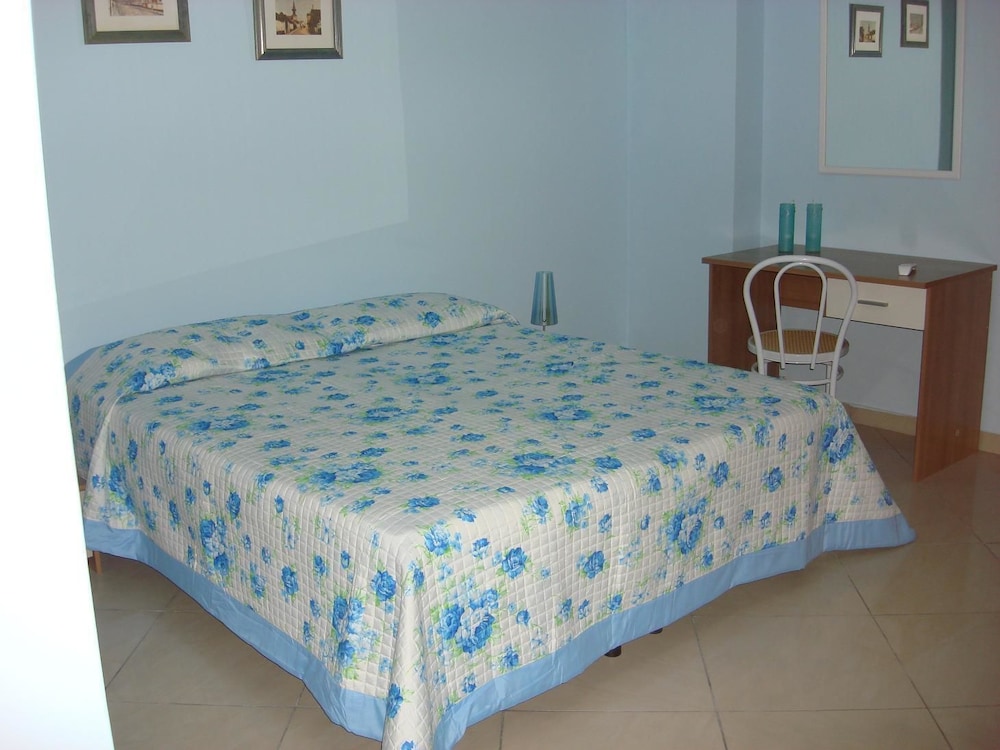 Basic Triple Room, Private Bathroom, Courtyard Area