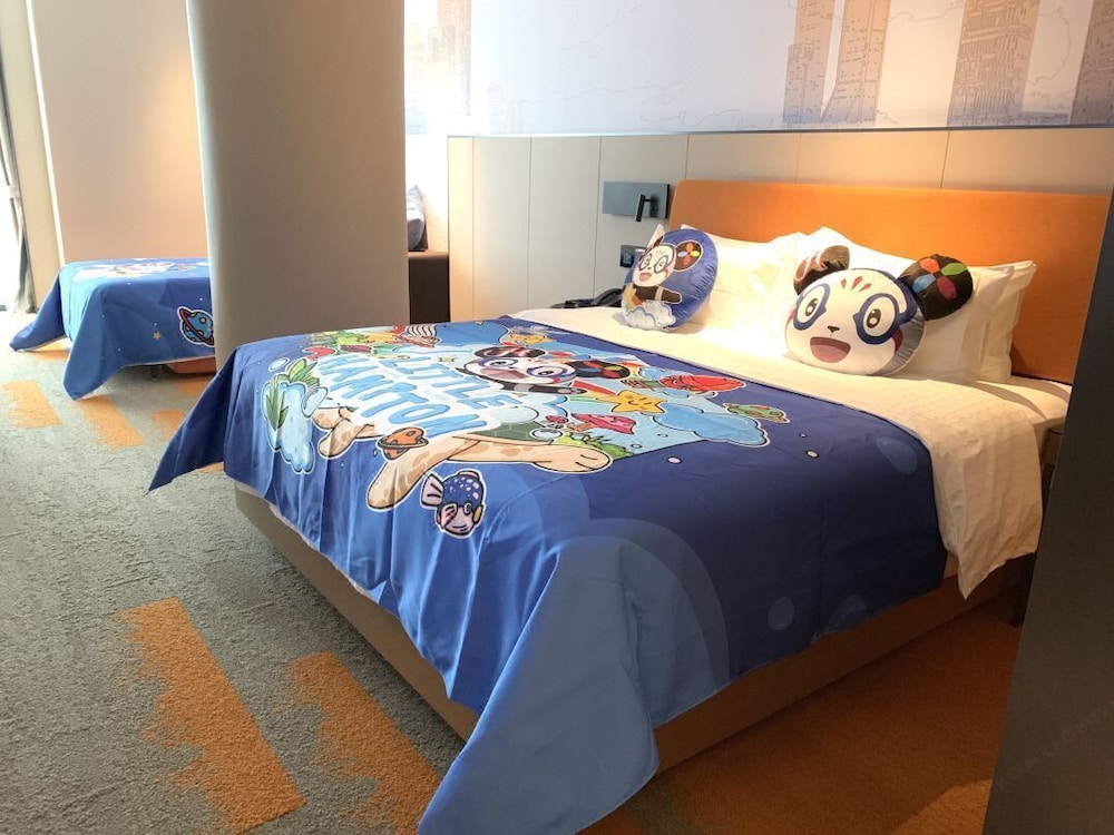 Family Suite, City View