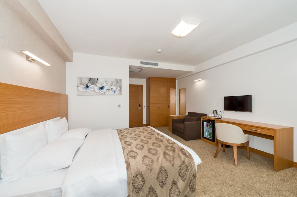 Executive Suite, Balcony photo 2