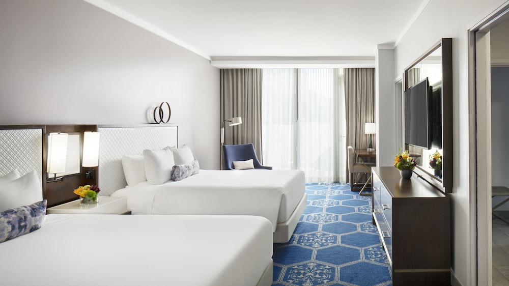 Fairmont, Room, 2 Queen Beds, Accessible - Photo 1