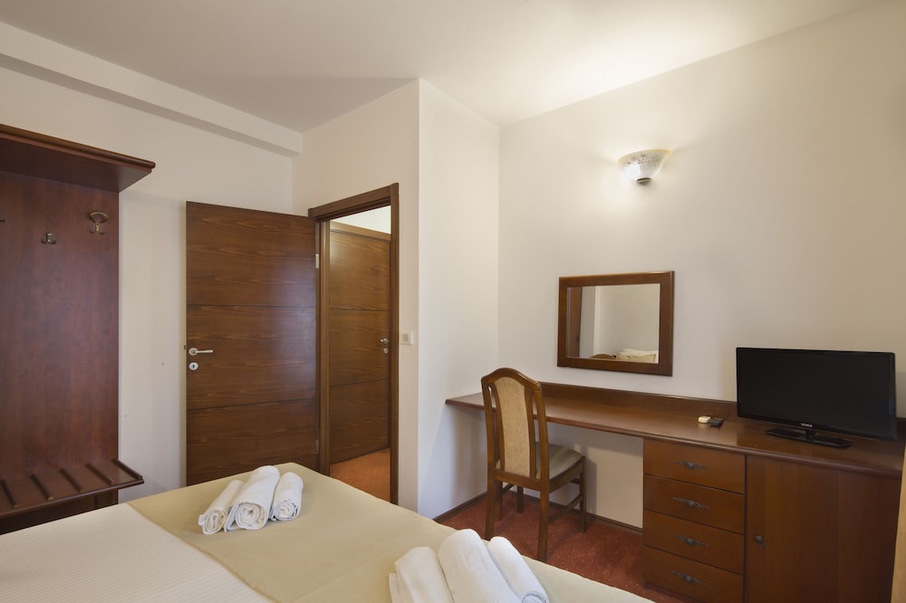 Superior Room - Photo 5