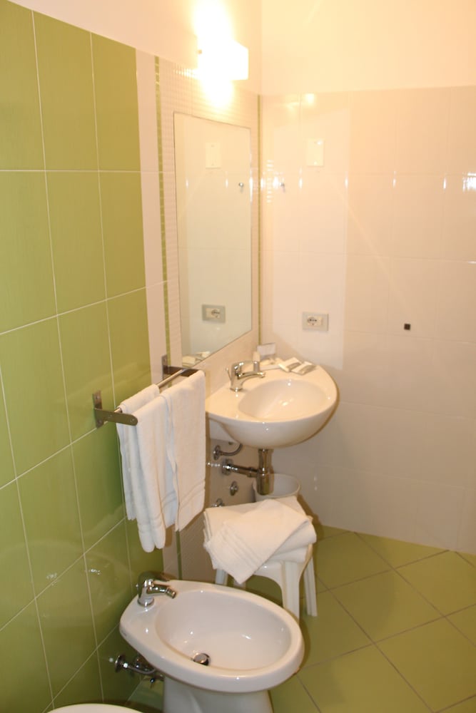 Family Triple Room photo 2