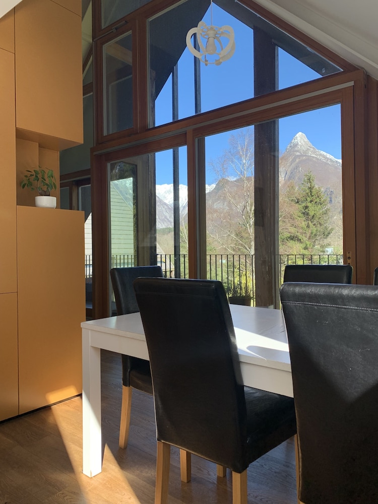 Panoramic Penthouse, 1 Bedroom