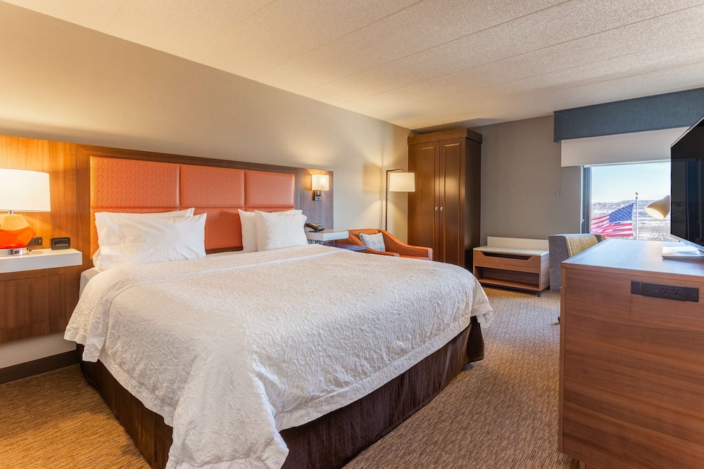 Standard Room, 1 King Bed photo 1