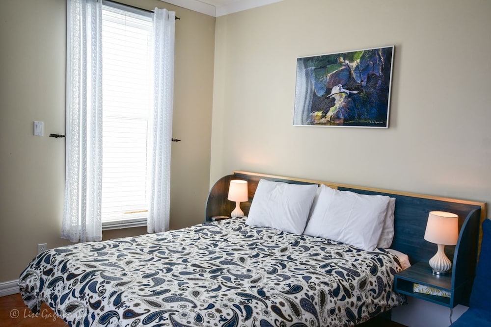 Standard Room, 1 Queen Bed photo 1