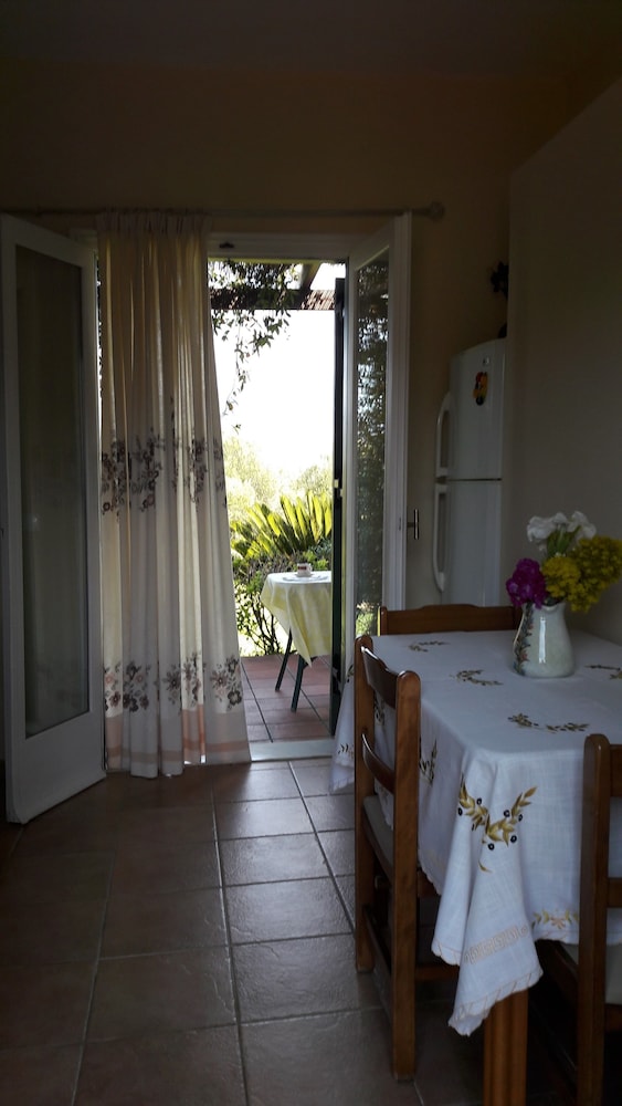 Studio, Kitchen, Mountain View photo 2