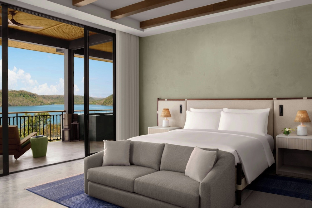Penthouse, 3 Bedrooms, Ocean View photo 2