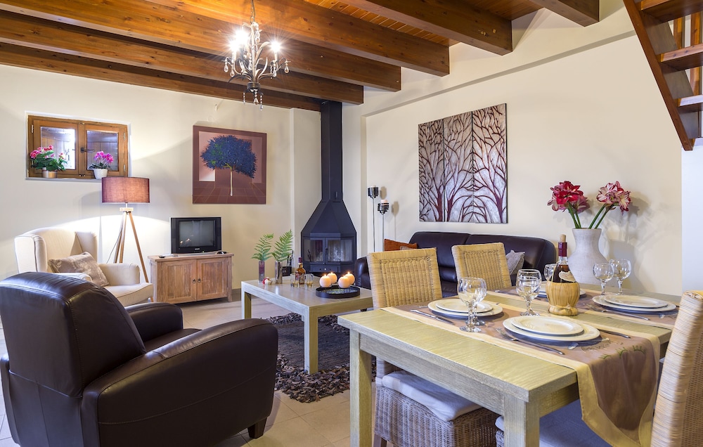 Romantic Duplex (ERONTAS) photo 3