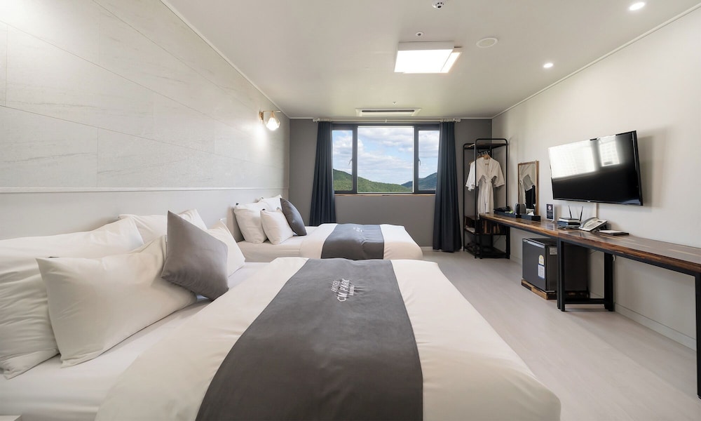 [Exclusive Special Offer] Deluxe Twin Room - Photo 16