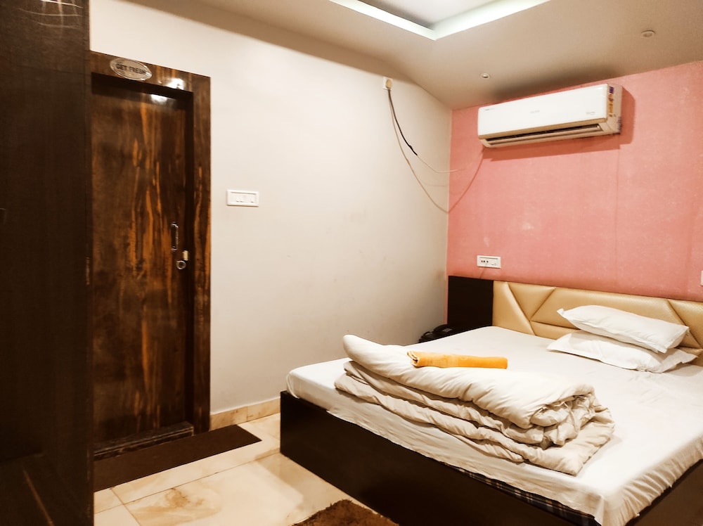 Deluxe Room - Photo 1