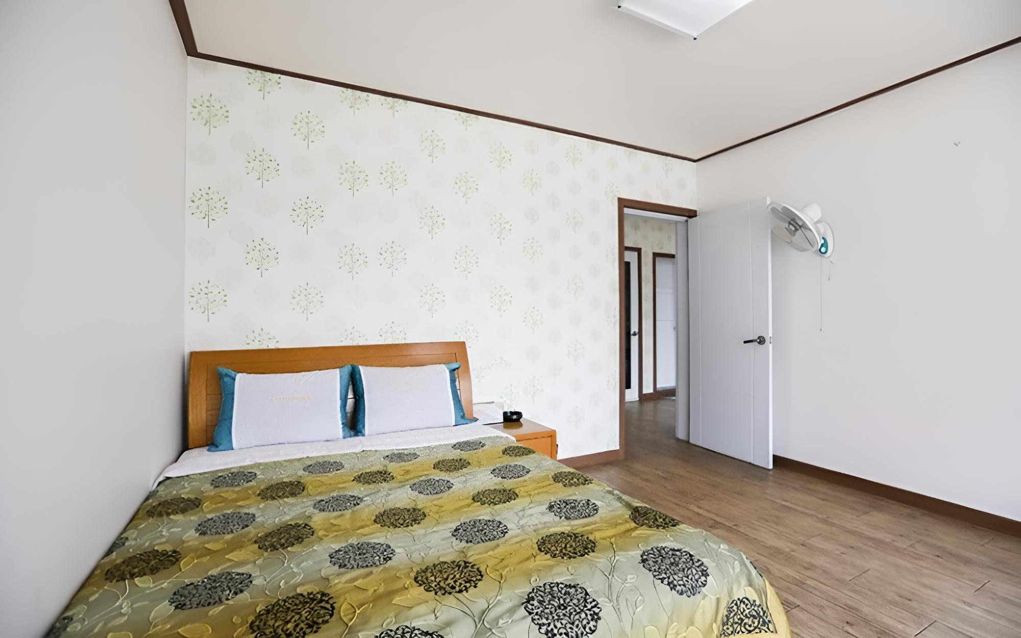 Room (1 building room 101 (89m A)) - Photo 7