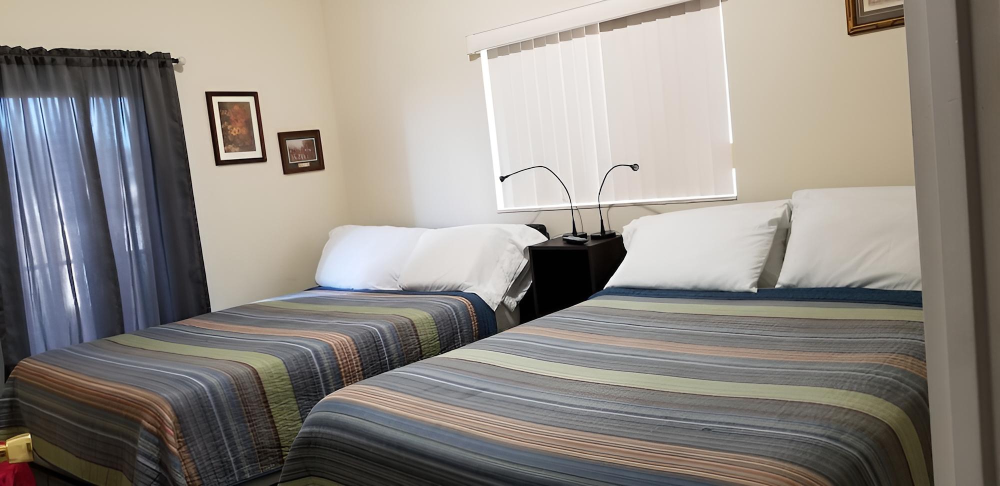 Comfort Room, Shared Bathroom photo 3