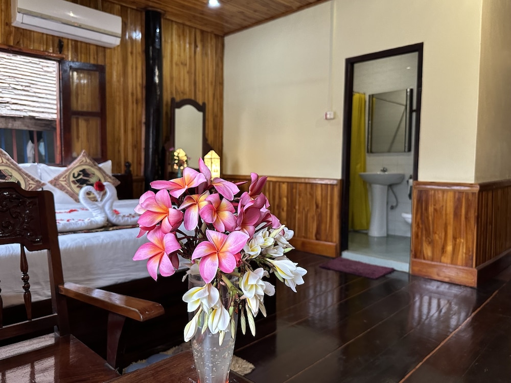 Deluxe Double Room - Photo 10