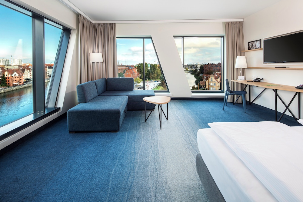 Premium Room, 2 Twin Beds, River View - Photo 3