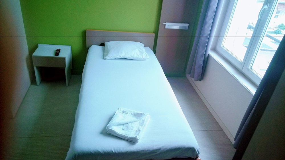 Single Room photo 1