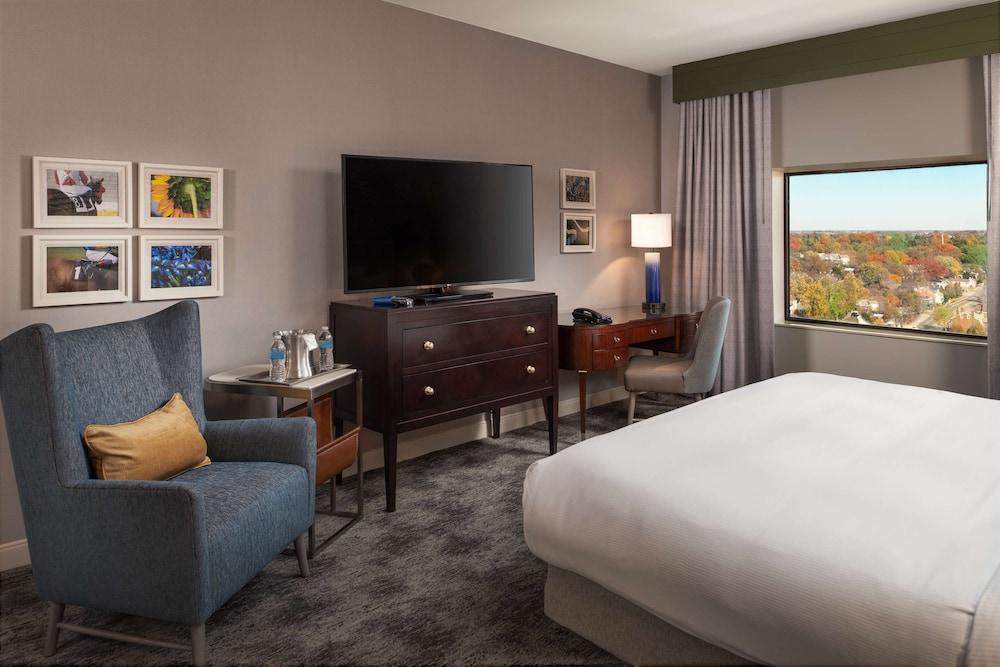 Junior Suite, 1 King Bed photo 2