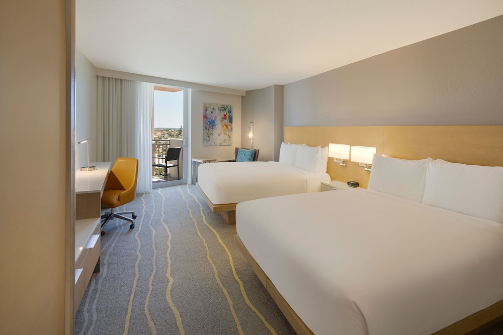 Room, 2 Queen Beds, Balcony, Ocean View (Hearing Accessible)
