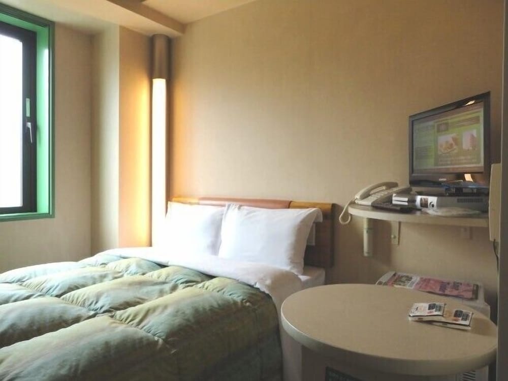 Economy Double Room, Smoking photo 2