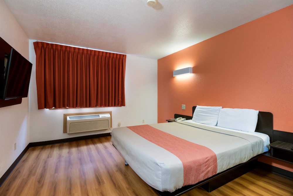 Standard Room, 1 Double Bed, Non Smoking photo 3