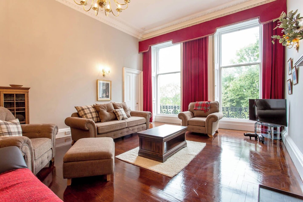Apartment (2 Bedrooms)