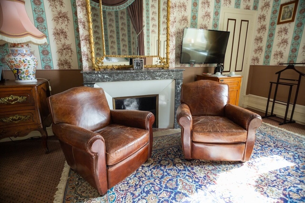 Deluxe Double Room, Ensuite, Garden View (La Renaudie) photo 2