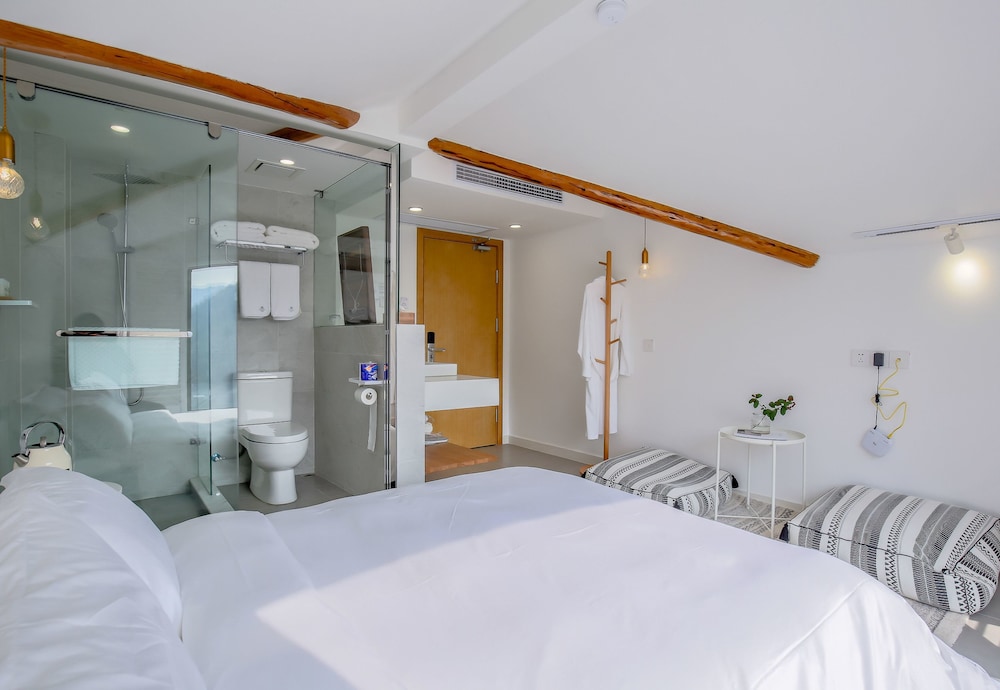 Tatami Room with Mountain View photo 2