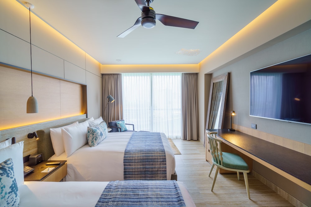 Room, 2 Double Beds, Ocean View (Balcony) - Photo 1
