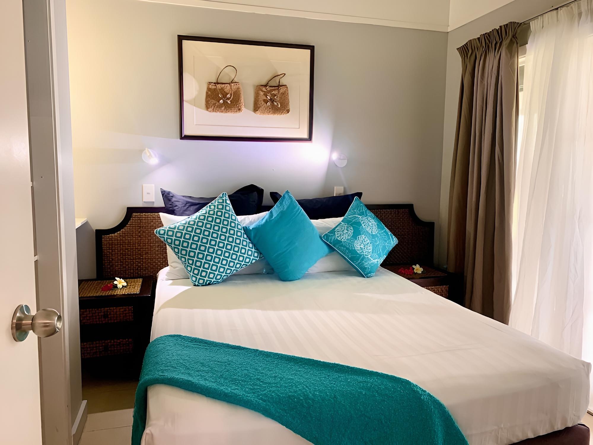 Standard Duplex, 1 King Bed, Beach View