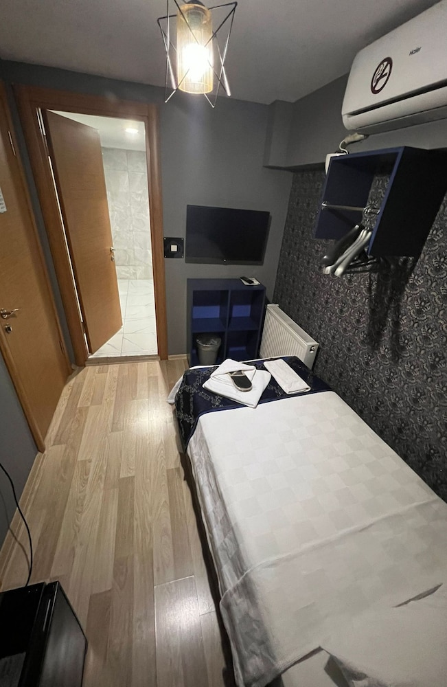 Single Suit Room photo 3
