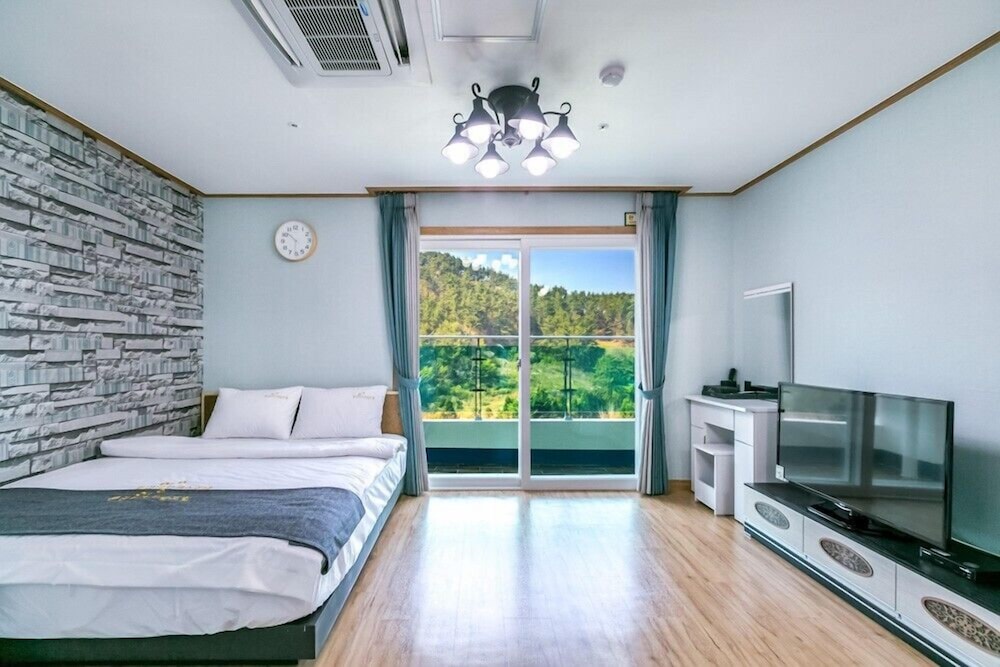 Room (Castle-dong 315) - Photo 1