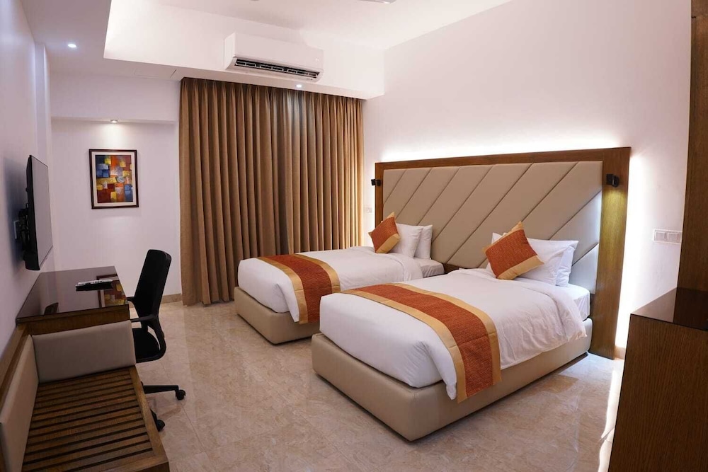 Business Double or Twin Room photo 1