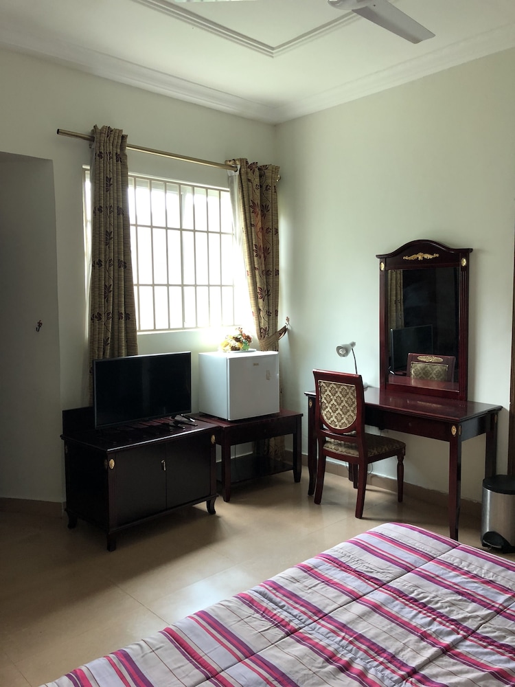 Standard Double Room, 1 Double Bed, Non Smoking photo 2