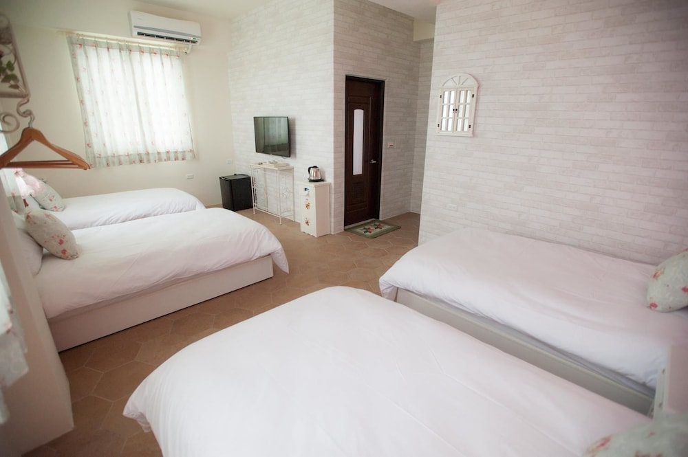 Comfort Quadruple Room photo 2