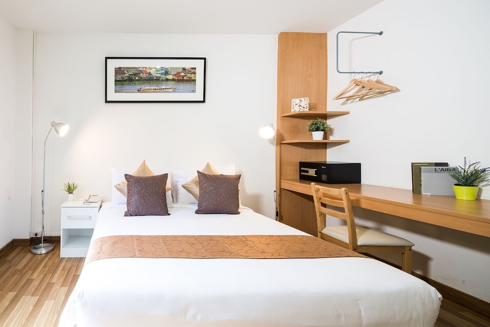 Standard Room photo 2