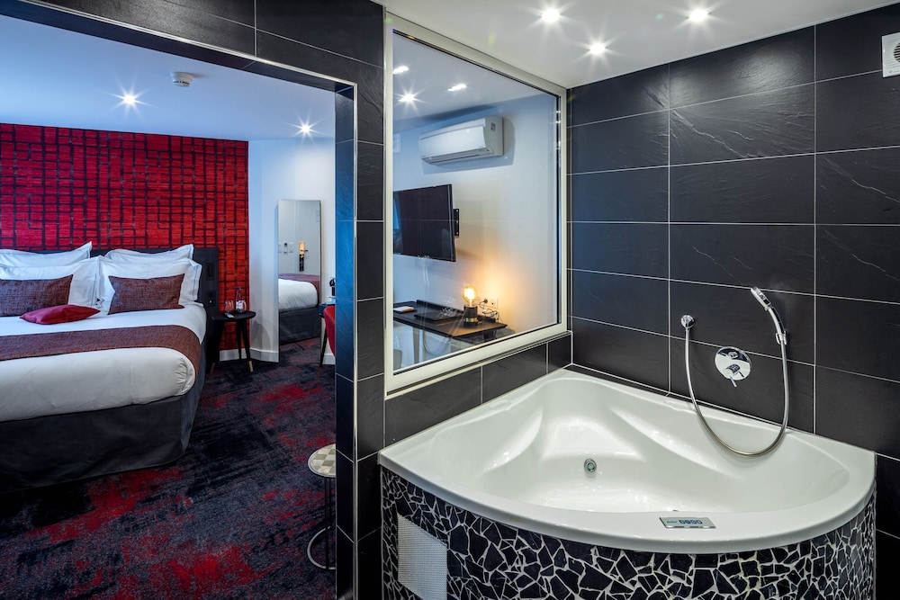 Deluxe Double Room (Bain Spa) - Photo 2