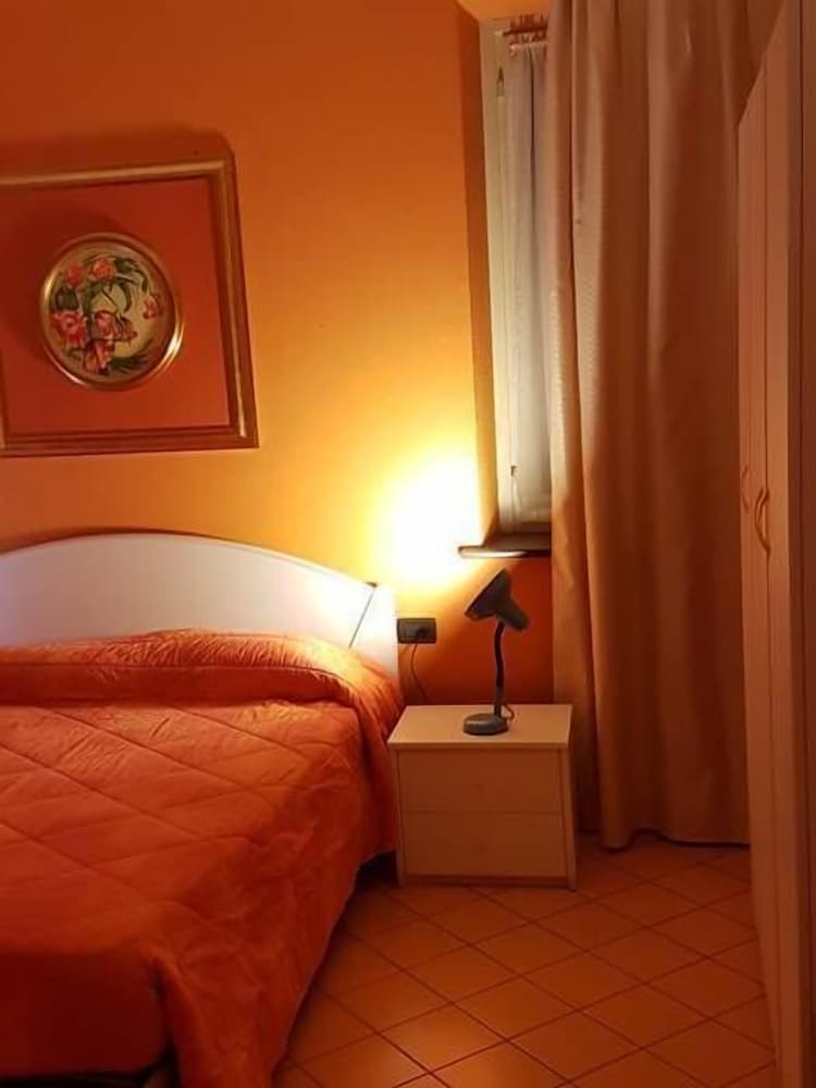 Mevrouw Vigna, Foto 5