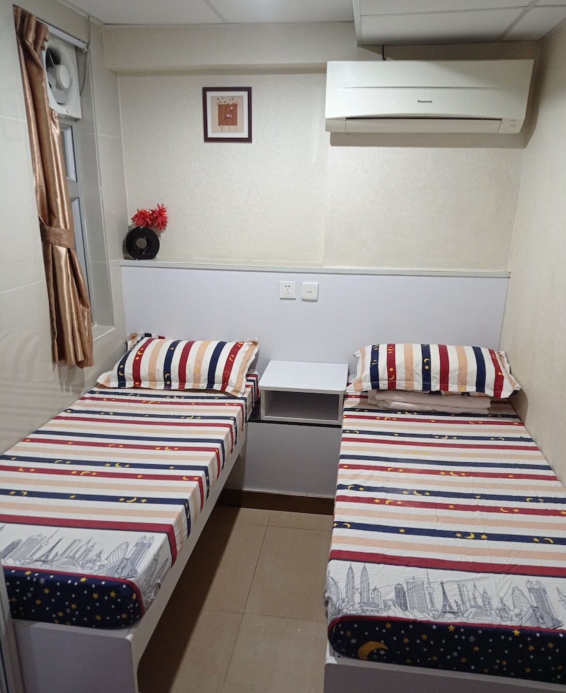 Standard Twin Room photo 2