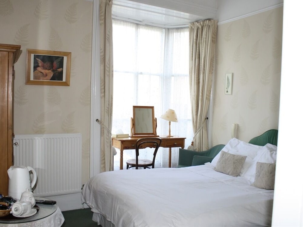 Double Room, Ensuite - Photo 4