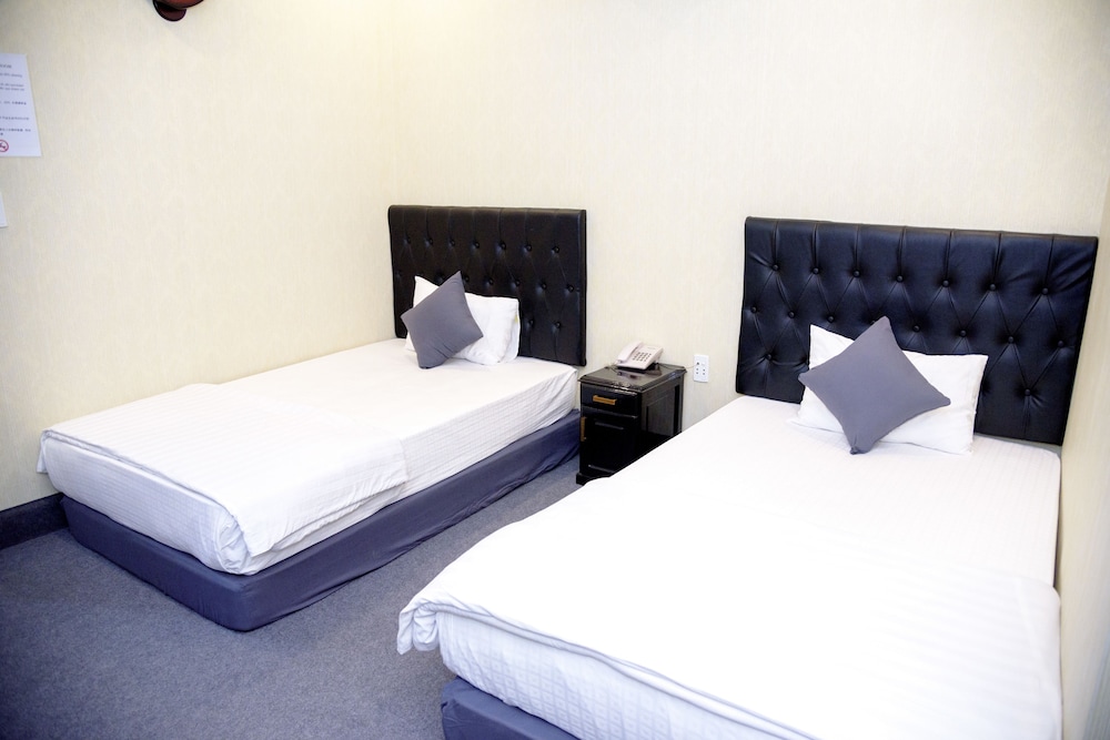 Standard Twin Room photo 1